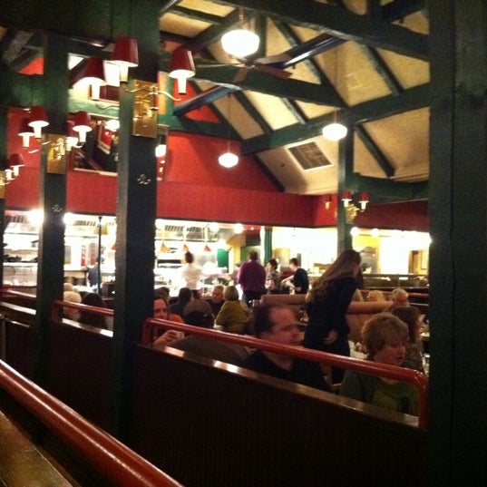 2/4/2012 tarihinde N L.ziyaretçi tarafından Scott&#39;s Bar And Grill'de çekilen fotoğraf