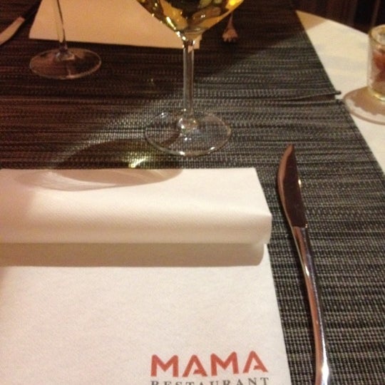 Foto scattata a MAMA Restaurant da Alessandro M. il 5/1/2012