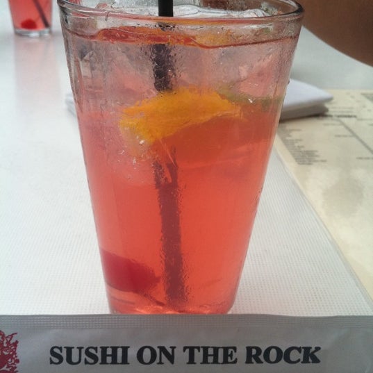 Photo taken at Sushi On The Rock by Candiz C. on 4/21/2012