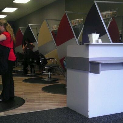 Great Clips Salon Barbershop