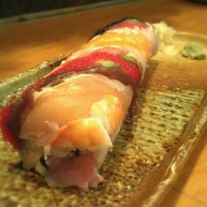 รูปภาพถ่ายที่ Sushi Sen-Nin โดย Gregorius A. เมื่อ 12/27/2011