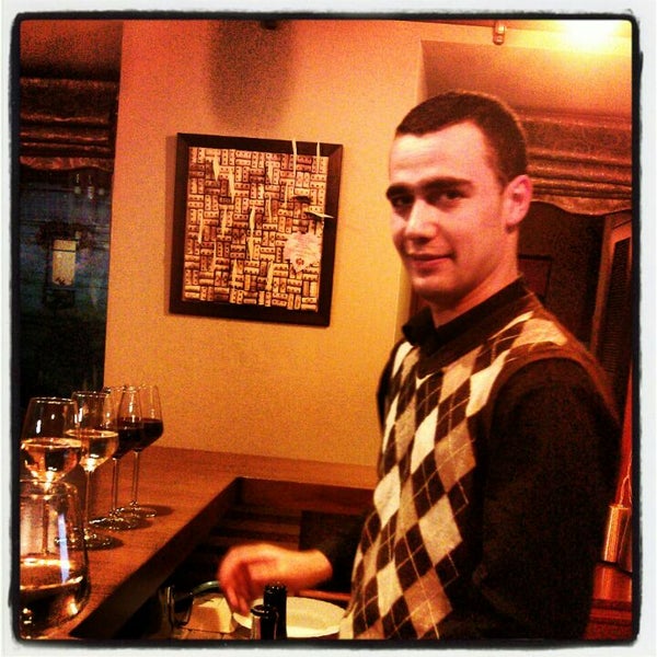 4/19/2012にM A.がCarpe Diem Wine Barで撮った写真
