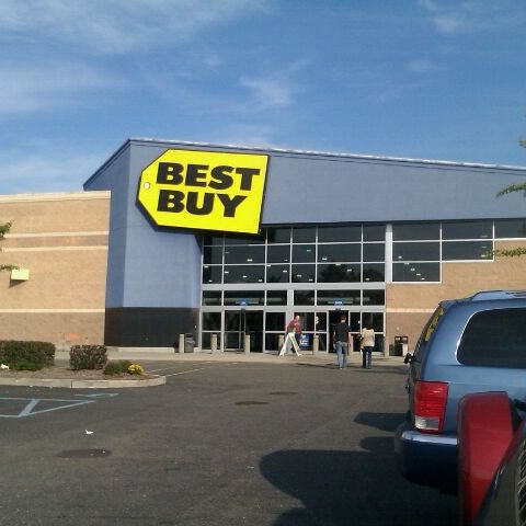 BEST BUY - SOUTH SETAUKET - 10 Photos & 60 Reviews - 261 Pond Path, South  Setauket, New York - Computers - Phone Number - Yelp