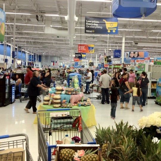 Walmart Supercenter 3 tips de 306 visitantes
