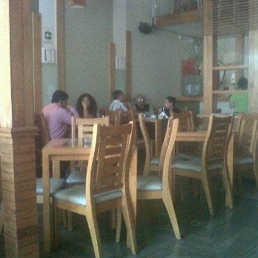 4/5/2011にLa MonitaがCarpe Diem Cafeで撮った写真