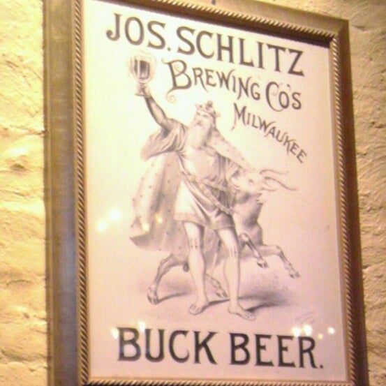 Das Foto wurde bei The Beer Bistro von Nicky Ray am 9/10/2012 aufgenommen