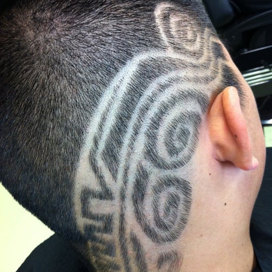 Photo taken at Semion Barbershop For All by Barber Hoa V. on 10/9/2011