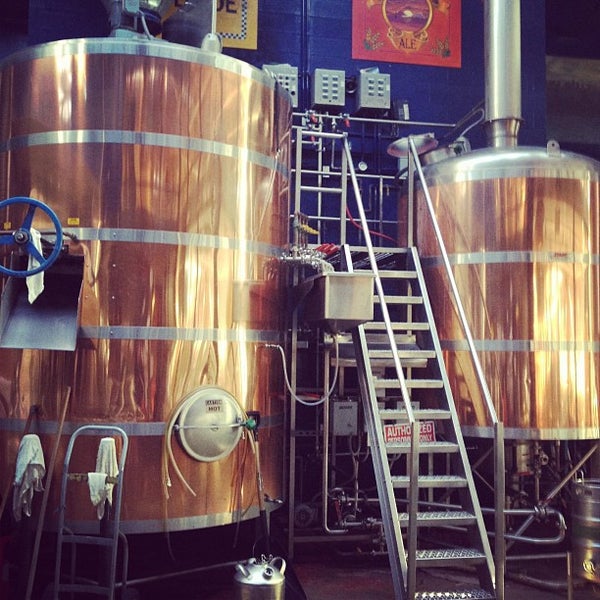 8/16/2012にCorey P.がChelsea Brewing Companyで撮った写真