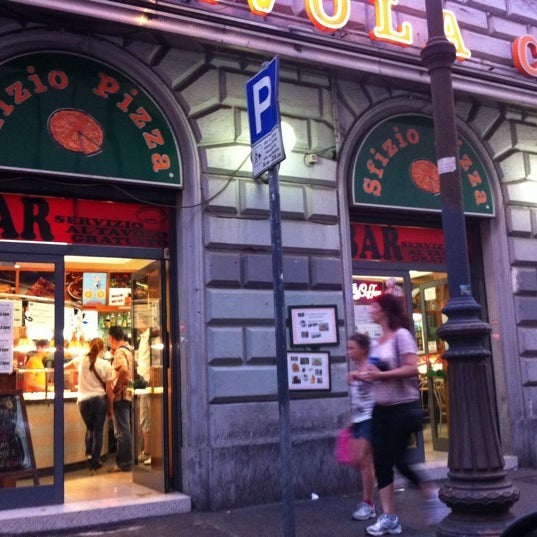 Photo taken at Sfizio Pizza by Roberta S. on 7/19/2011