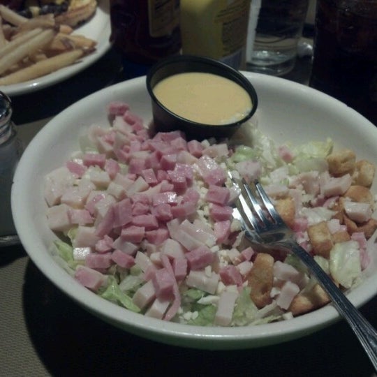 Arni's Restaurant Keystone at The Crossing 4705 E 96th St