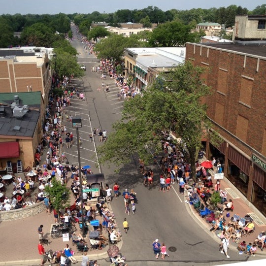 Barnes Noble Bookstore In Naperville