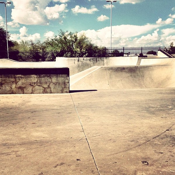 Photos at Glendale Heroes Regional Park XCourt 5 tips