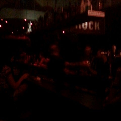 7/5/2012にShelly E.がThe Rock Barで撮った写真