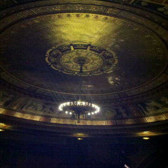Photo prise au Palace Theater par Tin M. le10/25/2011