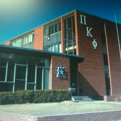 Kappa Phi Fraternity House in Lincoln