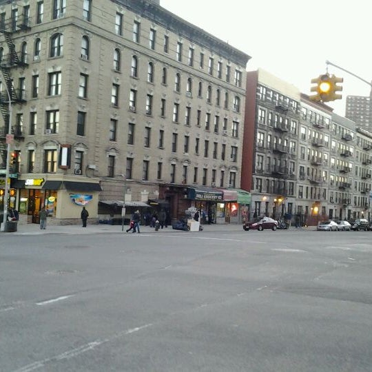 MTA Bus Amsterdam Ave & W 135th St (M11/M101) Manhattanville