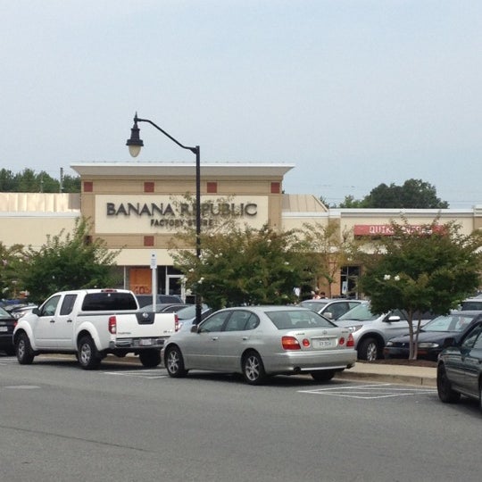 Photos at Queenstown Premium Outlets Queenstown, MD