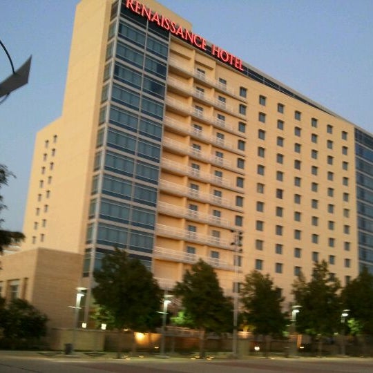 Das Foto wurde bei Renaissance Dallas Richardson Hotel von Alexander V. am 9/30/2011 aufgenommen