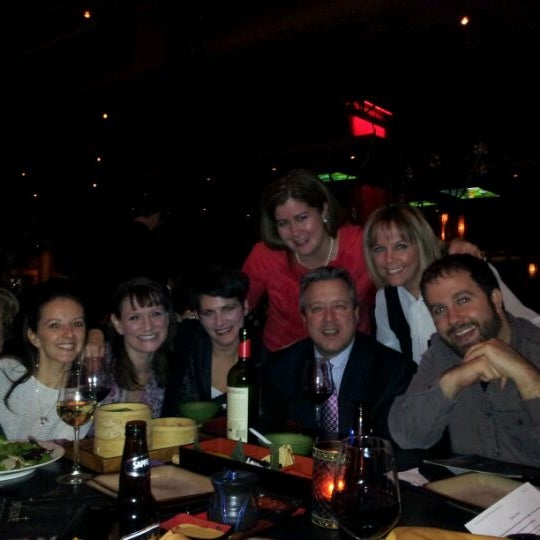 Foto diambil di Spice Route Asian Bistro + Bar oleh Scott M. pada 12/8/2011