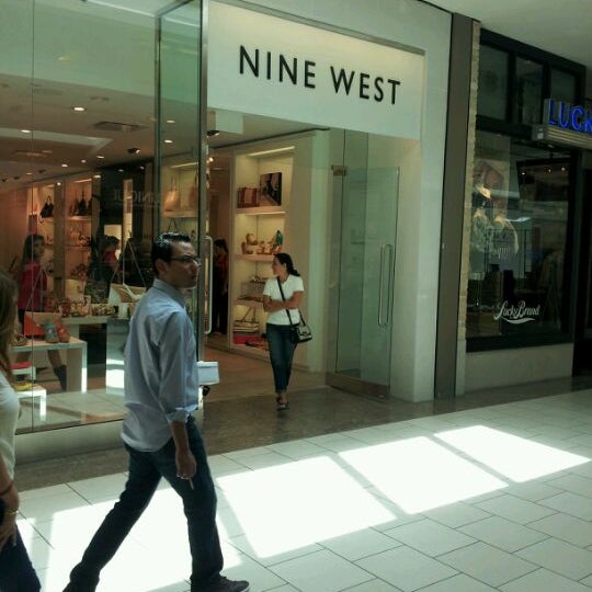 nearest nine west shoe store