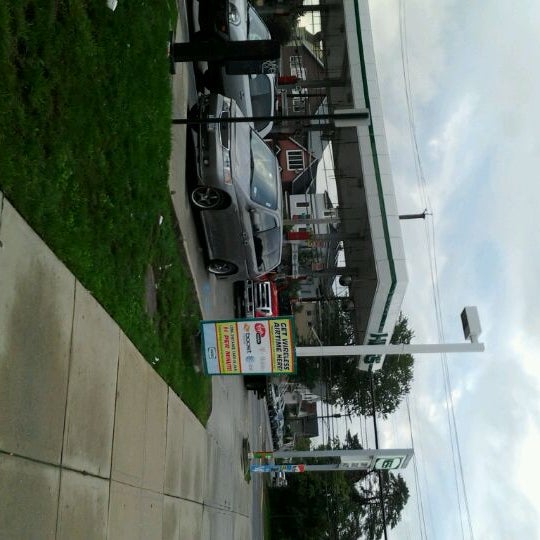 Hess Express Fuel Station in Mariners Harbor