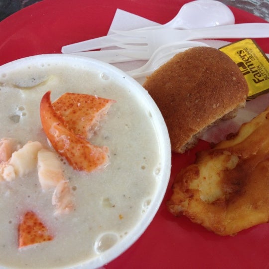 Excellent seafood chowder filled with fish, lobster and scallops.