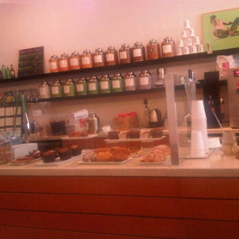 Photo taken at Bru Coffeebar by Pascal C. on 3/31/2012