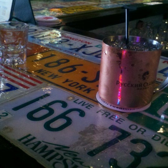 6/25/2012 tarihinde Jessica T.ziyaretçi tarafından My Other Bar / Campagna Salumi Bar &amp; Pizzeria'de çekilen fotoğraf