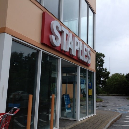 Staples Burlington, MA
