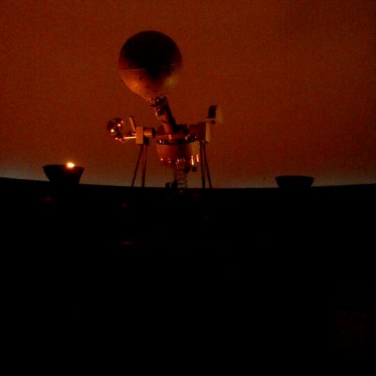 5/22/2012 tarihinde Jeff D.ziyaretçi tarafından Treworgy Planetarium'de çekilen fotoğraf