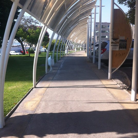 Das Foto wurde bei Universidad Católica del Norte von Malabar R. am 3/16/2012 aufgenommen
