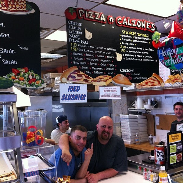 Photo taken at Joe&#39;s Pizza by Tristan E. on 5/16/2012