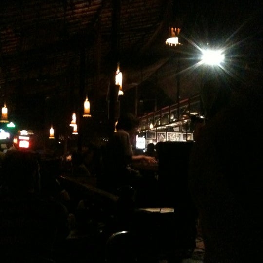 Foto diambil di Shisha Café oleh Nitin V. pada 3/1/2012