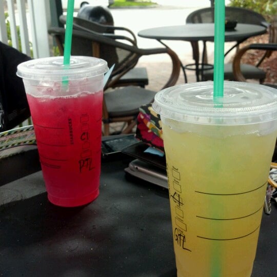 Starbucks Coffee Shop in Vero Beach