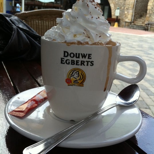 Photo taken at Douwe Egberts Cafe by Bob G. on 6/30/2012