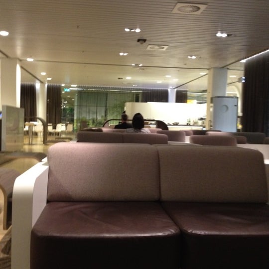 Foto tirada no(a) Servisair Lounge 26 (Schengen) por Daniel M. em 2/18/2012