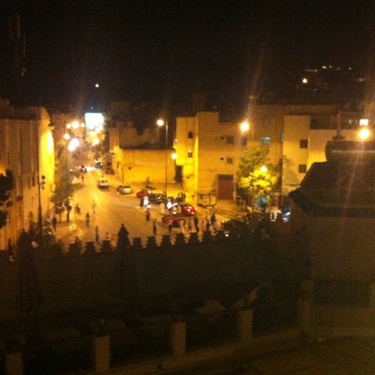 Foto diambil di Palais De Fez Dar Tazi Hotel oleh Tom M. pada 8/15/2012