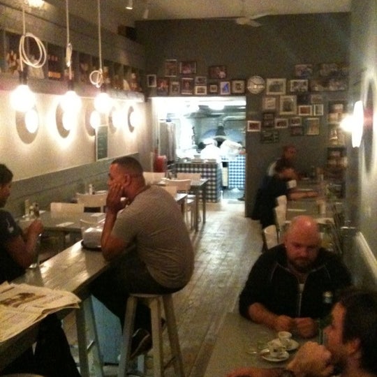Photo taken at De Pizzabakkers by Lucas D. on 5/3/2012