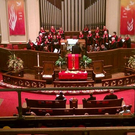 Снимок сделан в Saint Mark United Methodist Church of Atlanta пользователем Kale W. 5/27/2012
