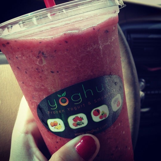 Yoghut Frozen Yogurt & Smoothies (Now Closed) Frozen Yogurt Shop in Columbia