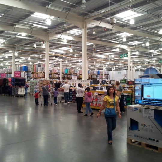 Costco Croydon'da İndirimli Depo Mağazası