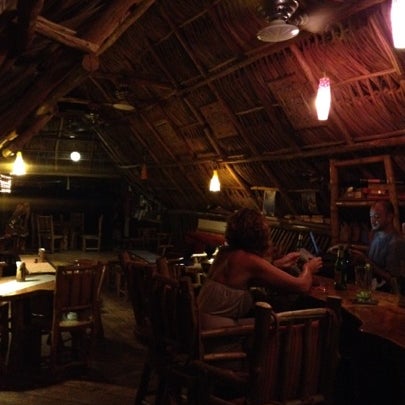 8/5/2012 tarihinde Anders T.ziyaretçi tarafından Tranquilseas Eco Lodge and Dive Center'de çekilen fotoğraf