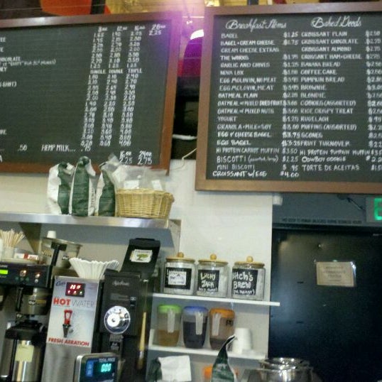 11/2/2011にNina S.がGroundwork Coffeeで撮った写真