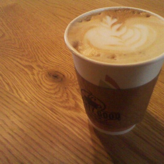 3/18/2011 tarihinde Kyle W.ziyaretçi tarafından Mighty Good Coffee'de çekilen fotoğraf