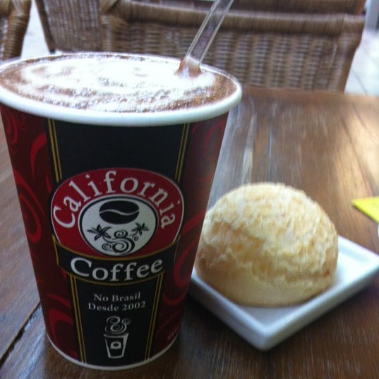Photo taken at California Coffee by Regina Maria Madeira A. on 3/15/2012