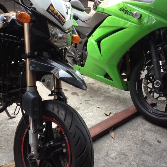 WET4u Moter Bike Shop
