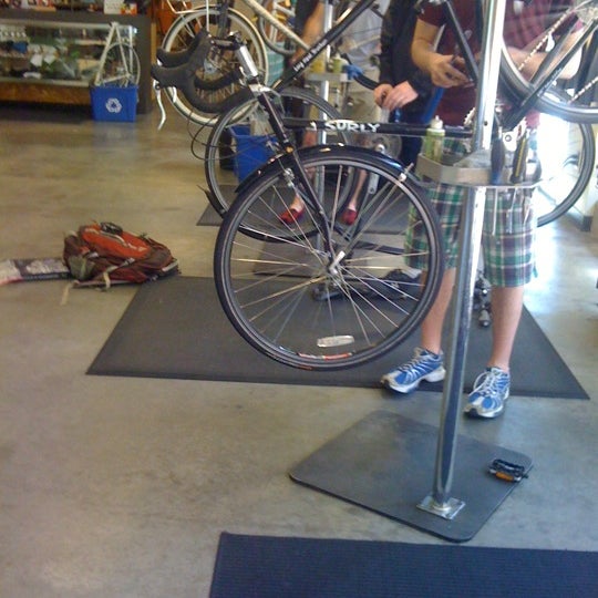 bike hub downtown