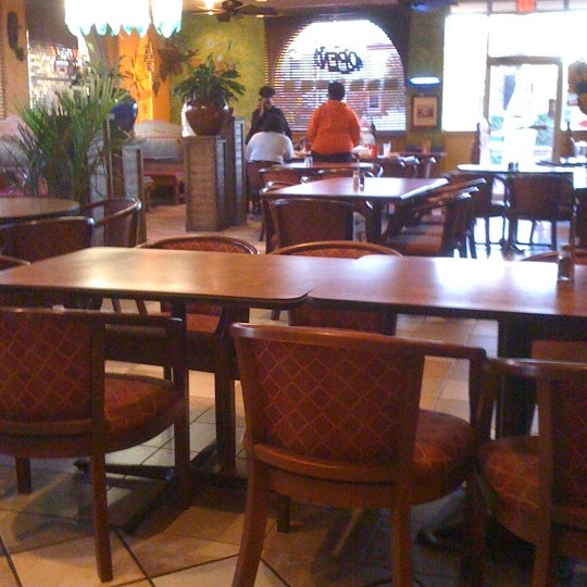 Photo taken at La Fiesta Mexican Restaurant by Daniel H. on 11/5/2011