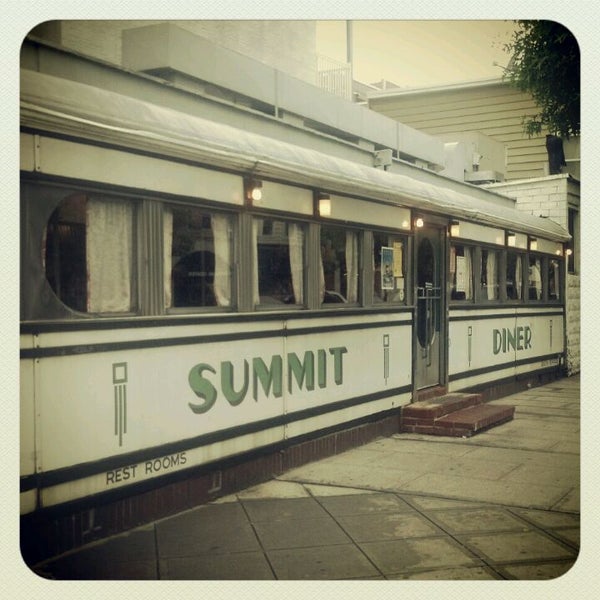 Photos at Summit Diner 28 tips from 928 visitors