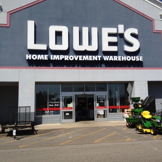 Lowe's Home Improvement Hardware Store in Grand Rapids